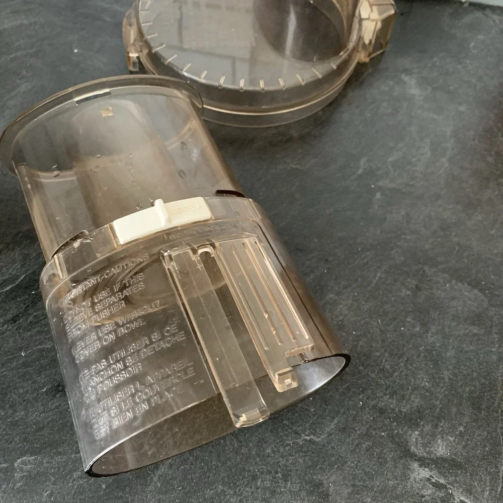Cuisinart Food Processor Amber Lid & Chute Pusher DLC-10 Replacement‎ Part